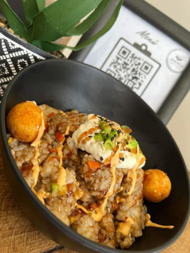 Yakimeshi Especial