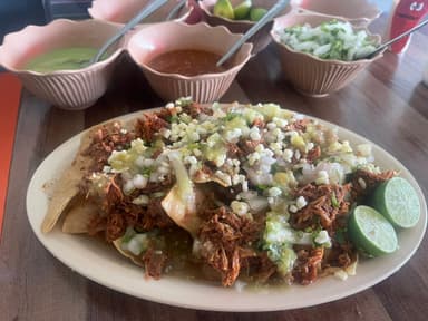 Chilaquiles Con Carne