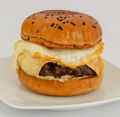 Royal Burger con Papas fritas