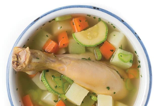 Caldo de Pollo