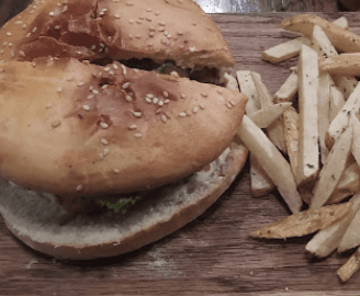 Emparedado Twenty One Burger