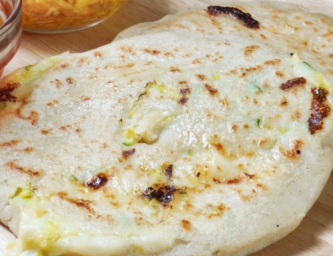 Pupusa Mixta