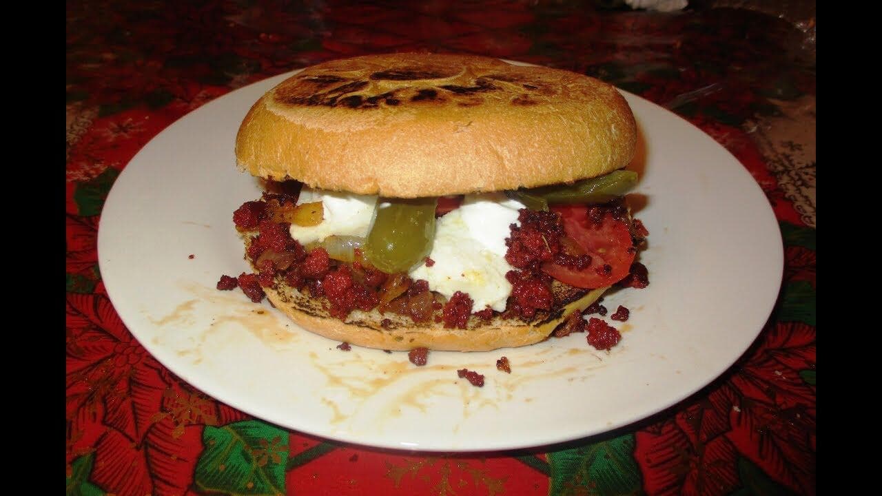 Torta de Chorizo Normal