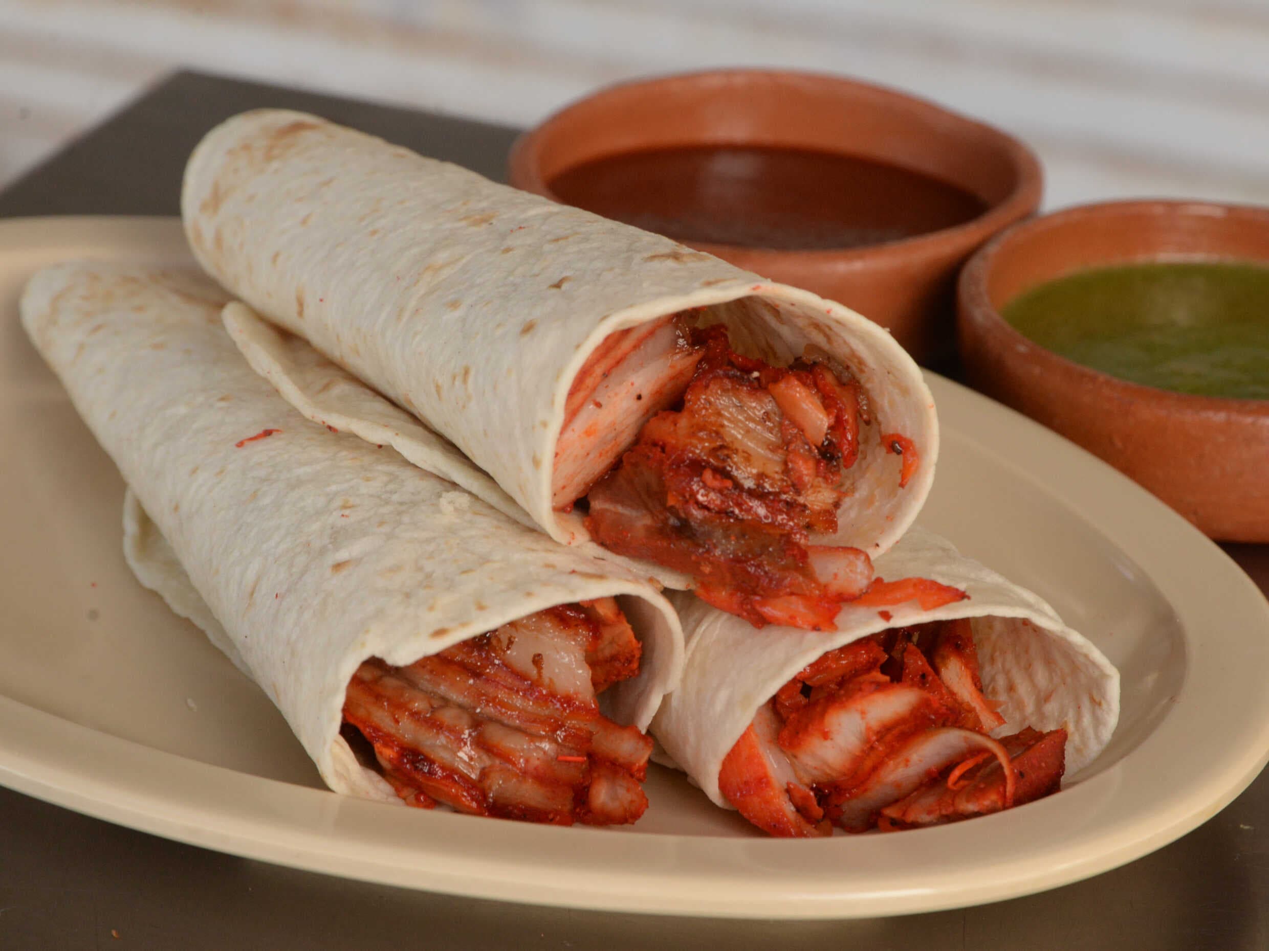 3 burritos de adobada