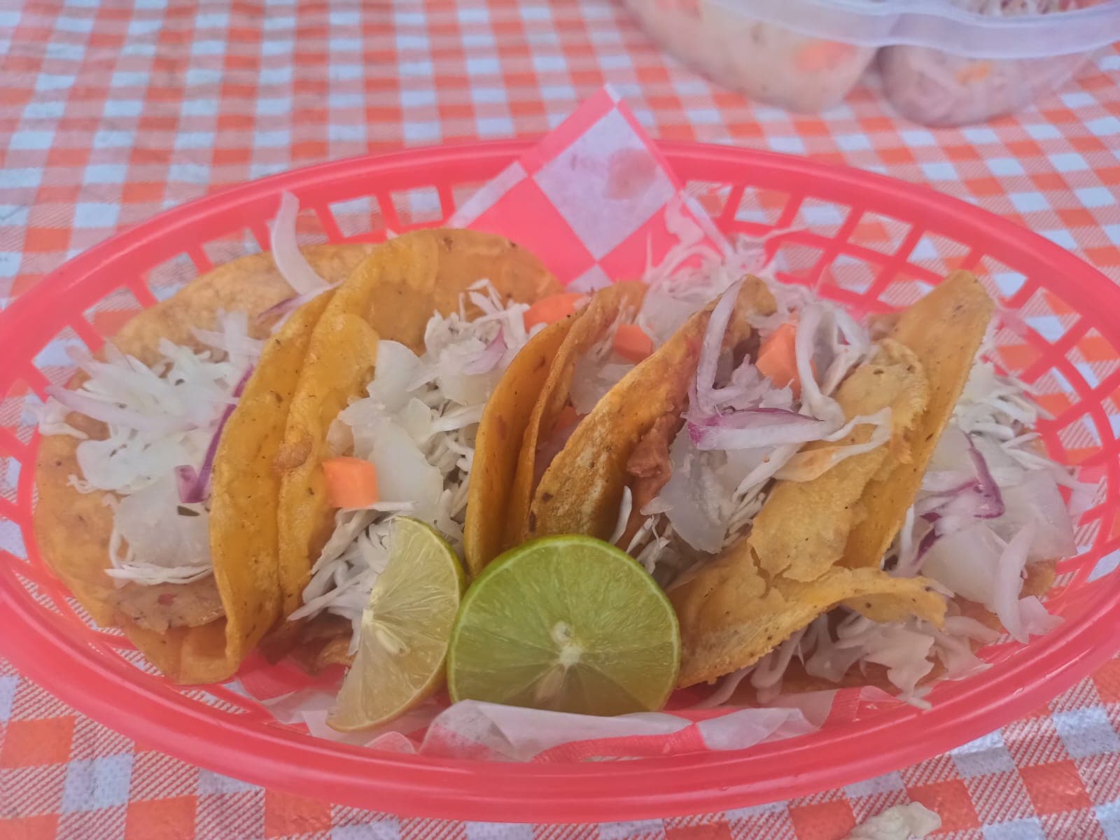 Orden de 5 Tacos de Guisos Surtida