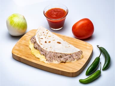 Quesadilla Harina con Barbacoa