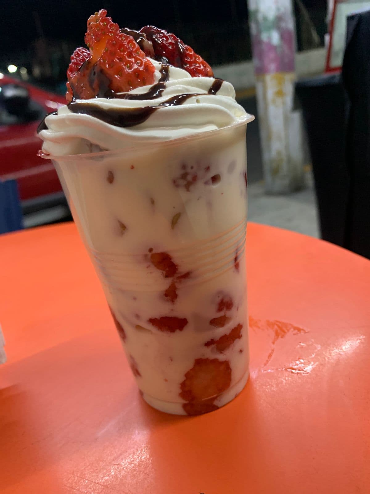 Fresas con Crema 10 oz