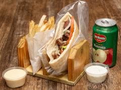 Combo Doner Cordero con Papas y Refresco