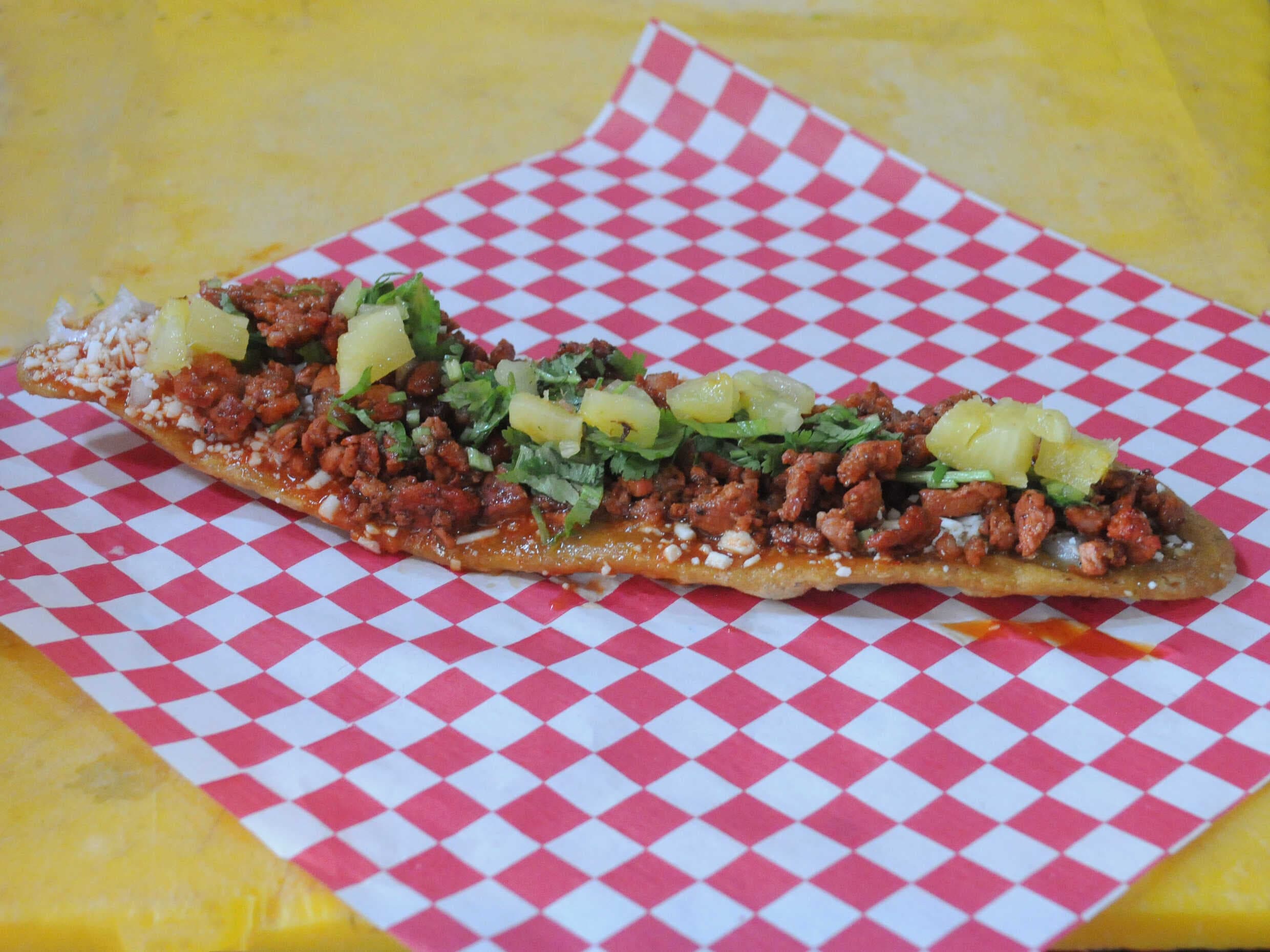 HUARACHE CON PASTOR