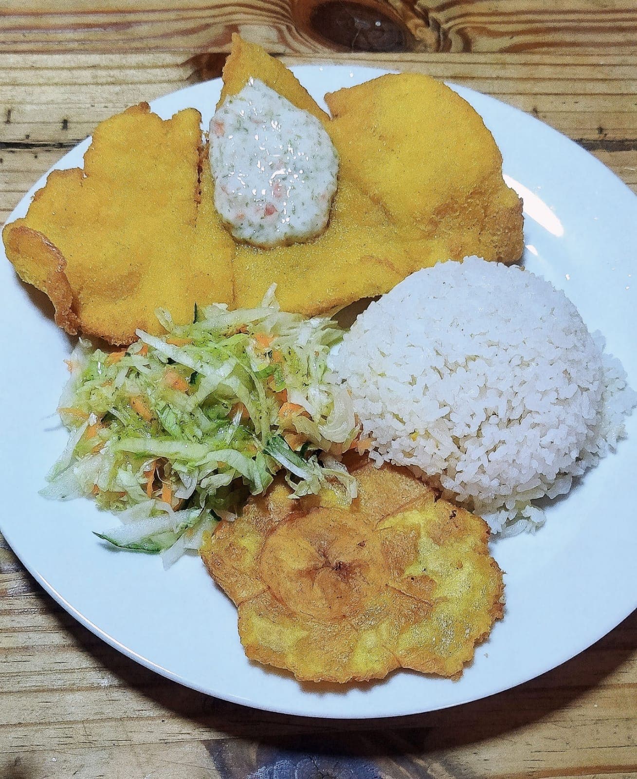 Menú Tipico Filete de Robalo Apanado
