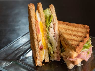 Sandwich club