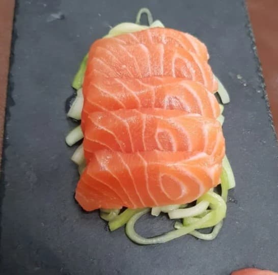 Sashimi Salmón