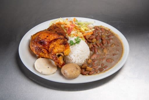 Almuerzo Completo con 1/4 de Pollo