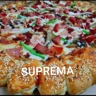 Pizza Suprema Mediana Orilla de Queso
