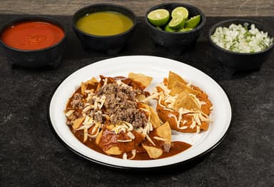 Chilaquiles Rojos Carne