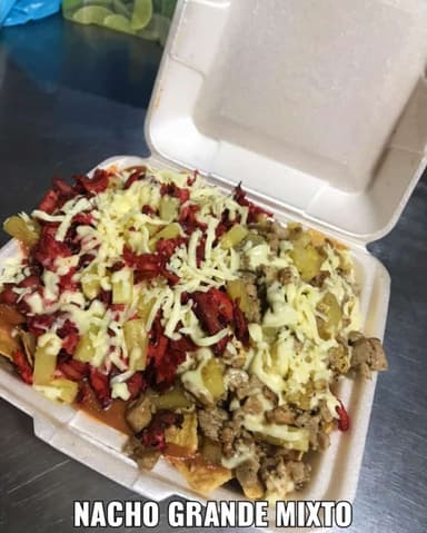 Nachos Mixtos Grandes