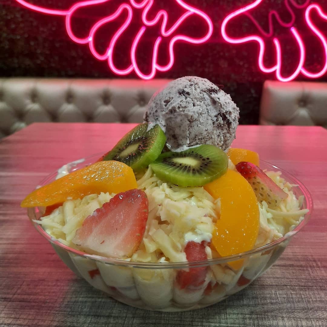 Ensalada de Frutas Mediana (1 bola de helado)