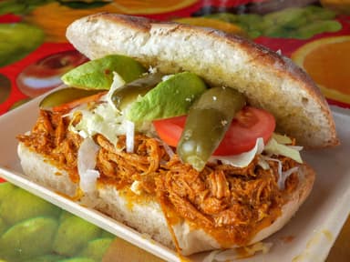 Torta de Cochinita
