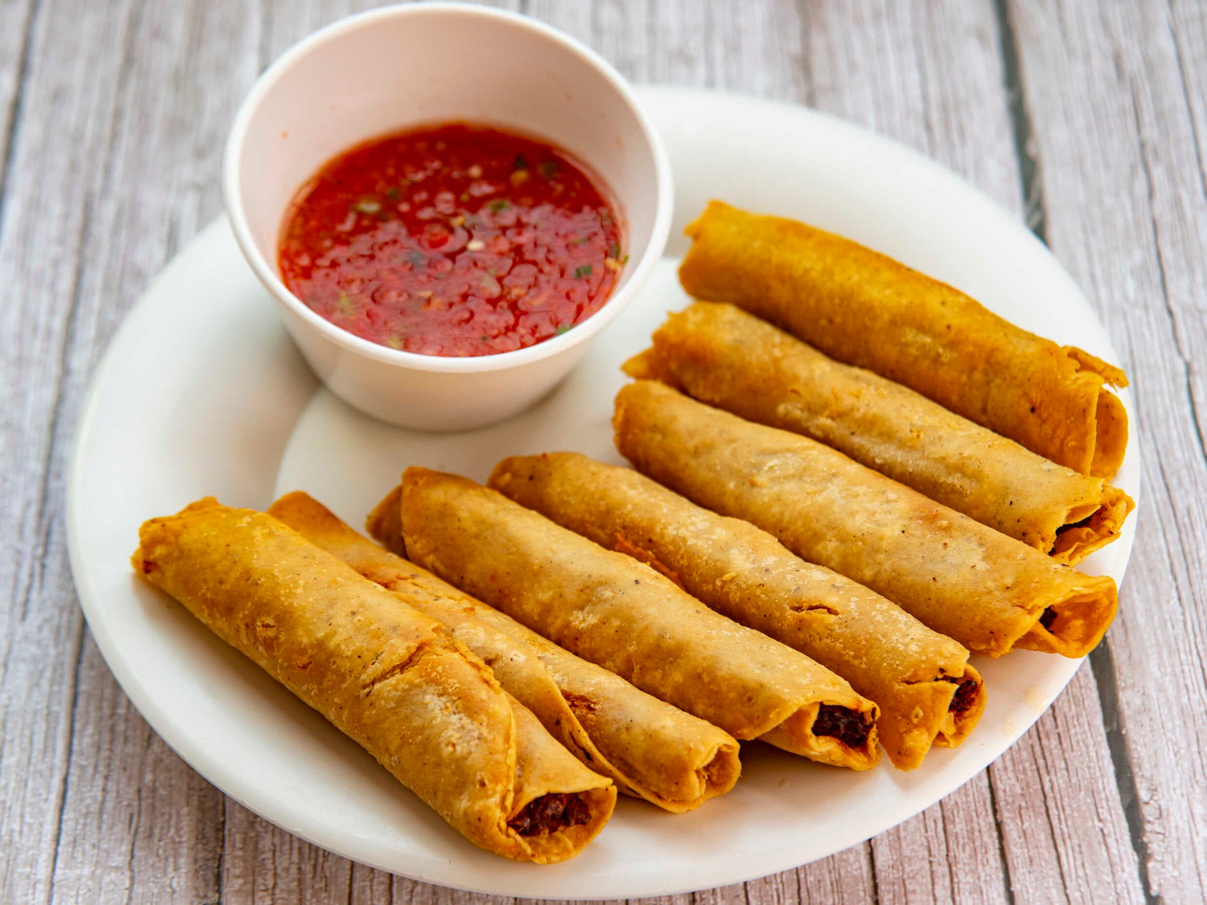 7 Tacos Dorados