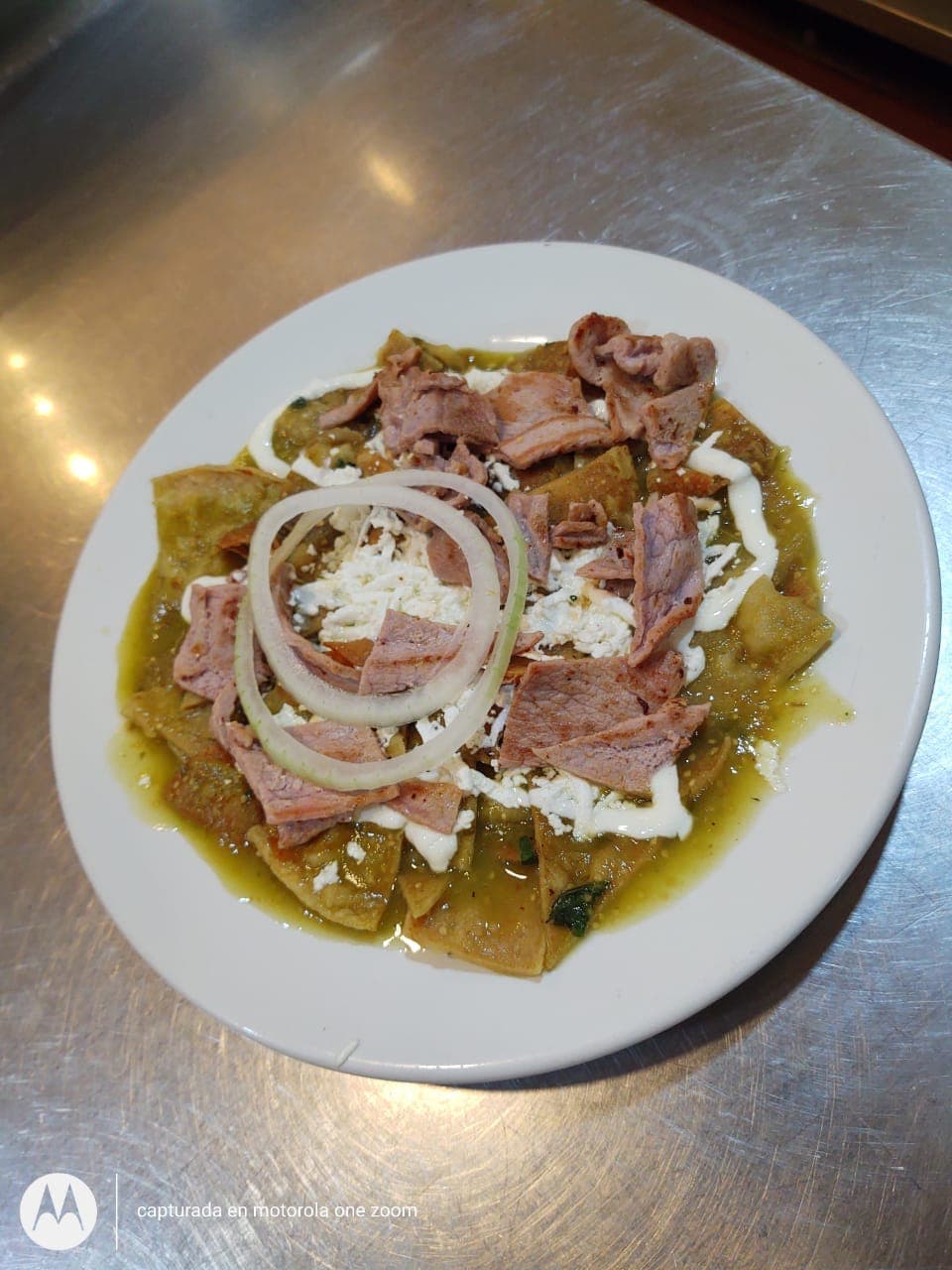 Chilaquiles con Bisteck*