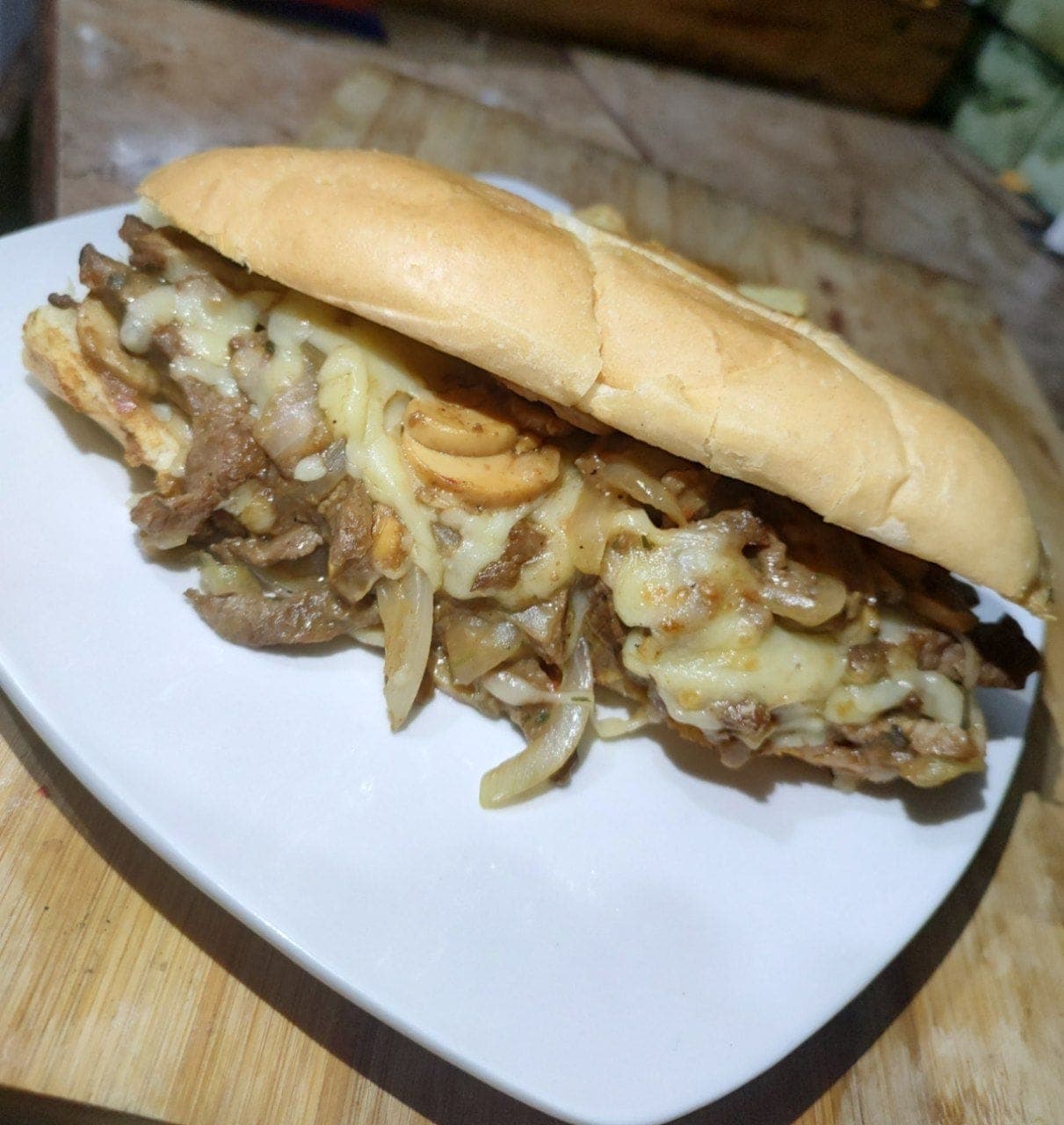 Sándwich Pollo Salteado + Papas