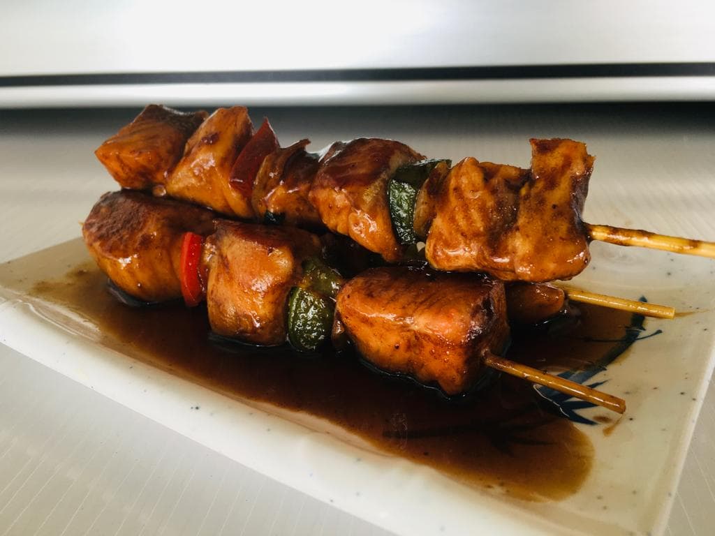 Yakitori de Salmón