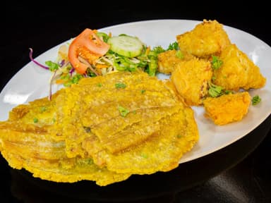 Nuggets De Pollo Adulto (10 Unidades)