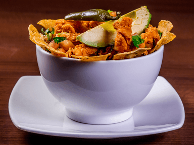 Chifrijo de Pollo