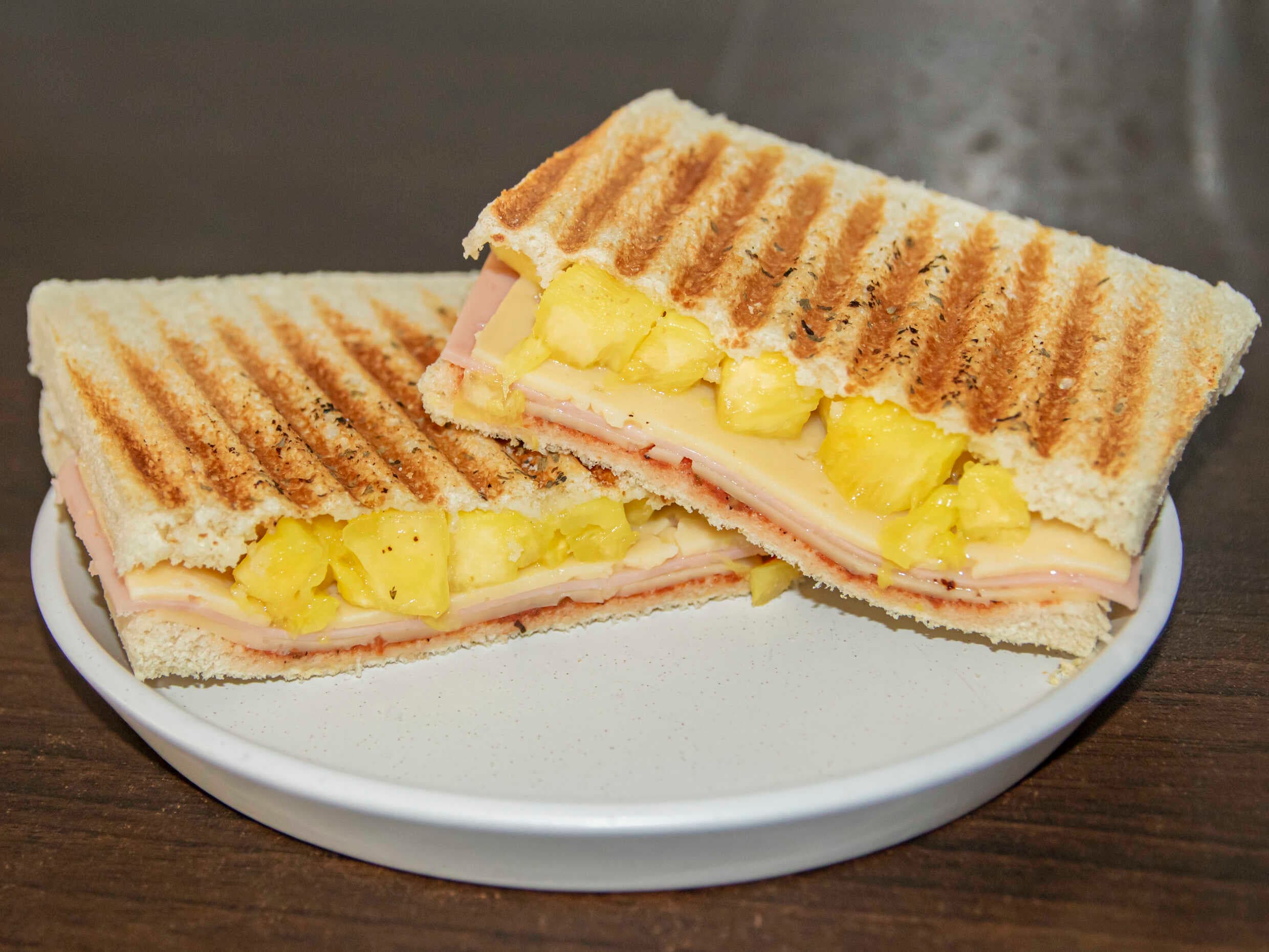 Sándwich Hawaiano