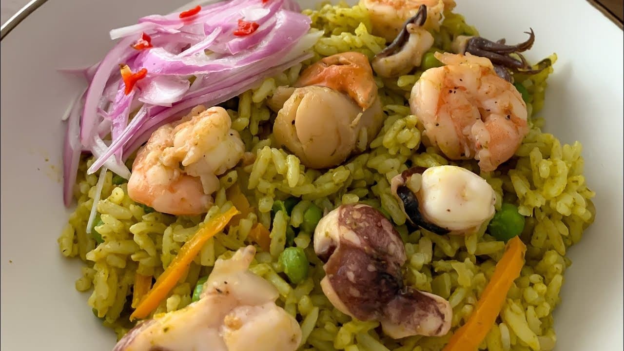 Arroz a la Chiclayana Camarón + Chicha Peruana