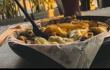 Papas especiales 600gr + Bebida