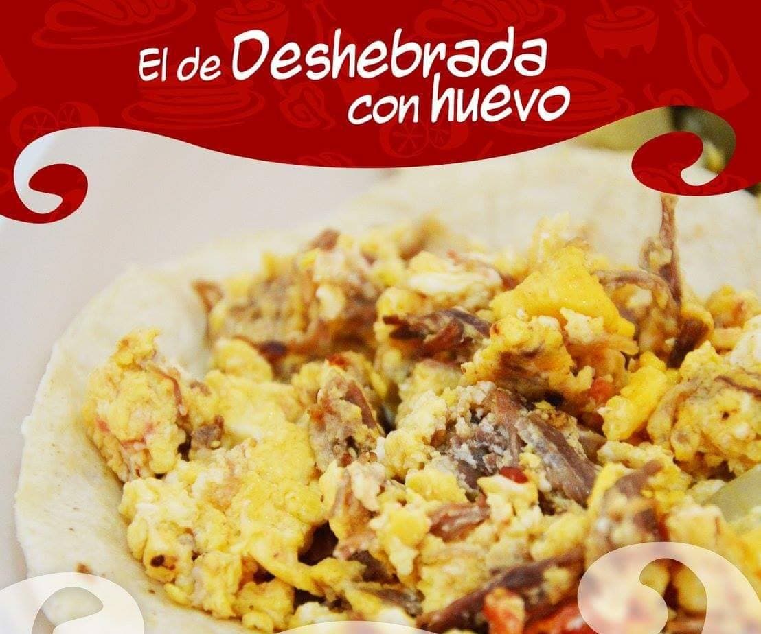Taco de Deshebrada con Huevo