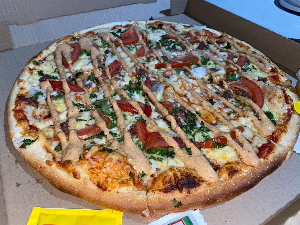 Pizza Especial Bistec-Chipotle Grande