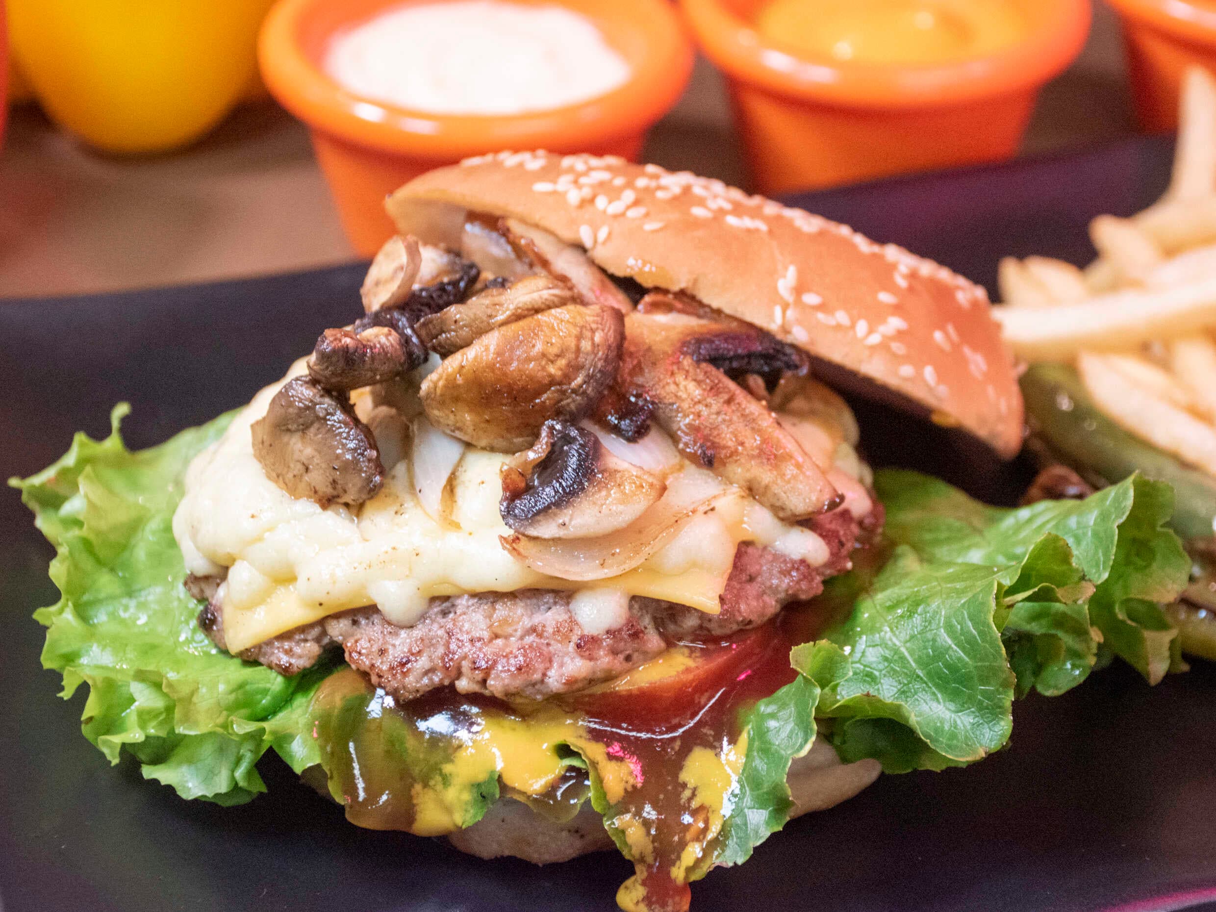 Burger Deluxe
