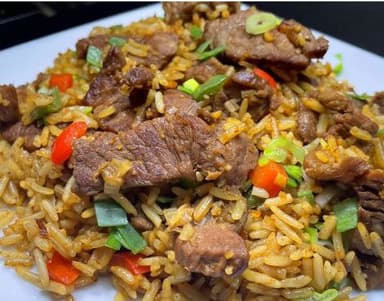 Arroz Frito con Carne de Res