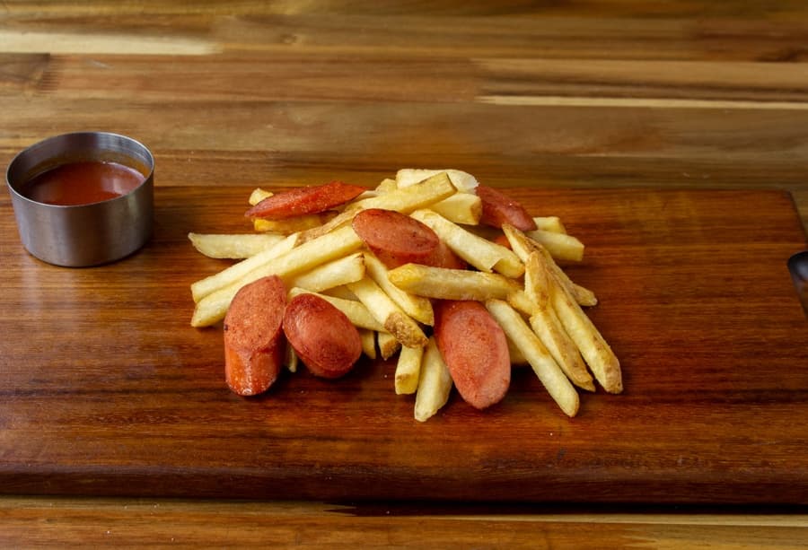 Salchipapas