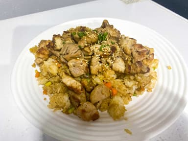 Yakimeshi de Pollo