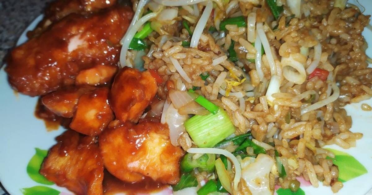 Arroz Chino Personal + Trocitos de Pollo Agridulce