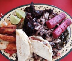Combo Parrillada Arrachera , Costilla BBQ y Bebida