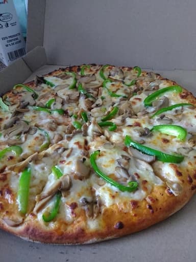 Pizza de Champiñones con Pimiento
