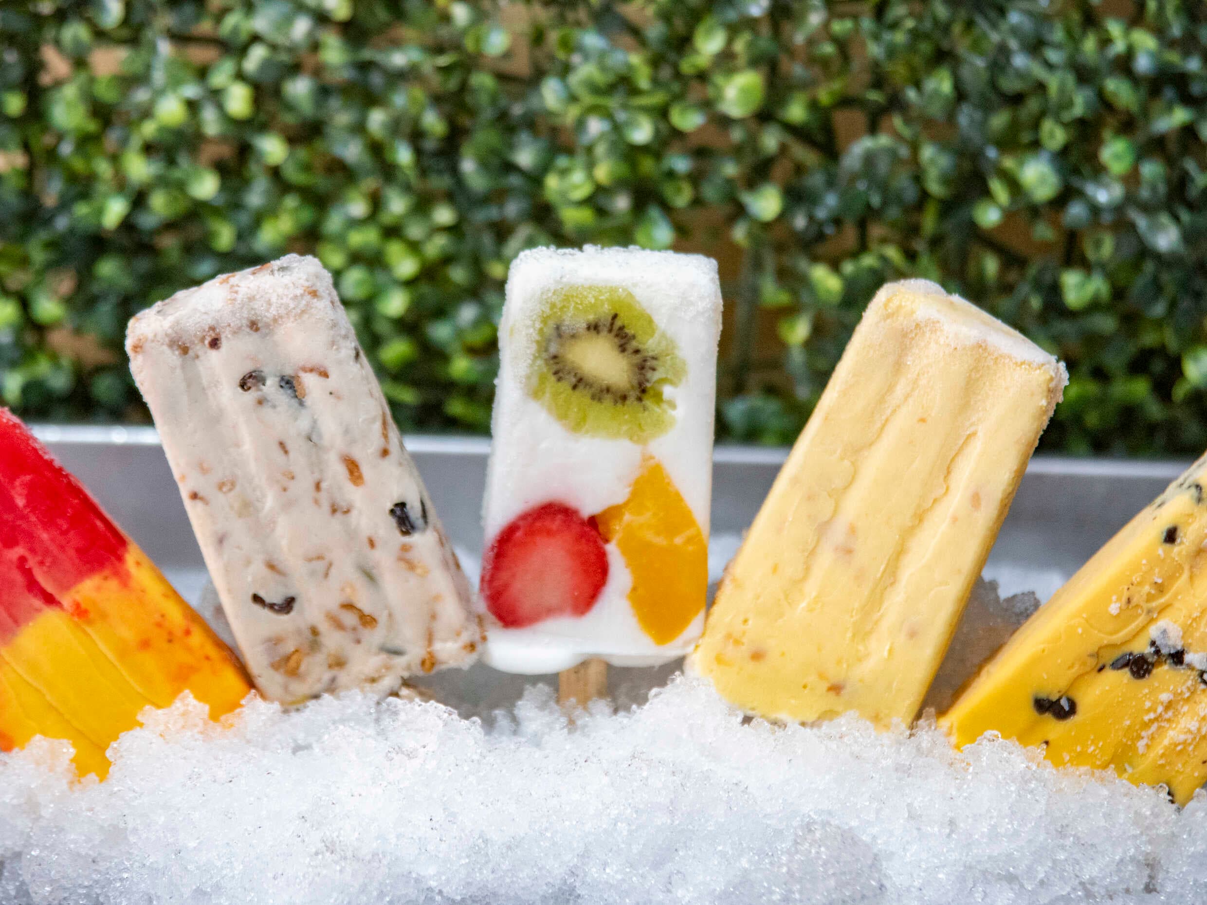 2 Paletas de Crema + 2 Sándwich de Vainilla