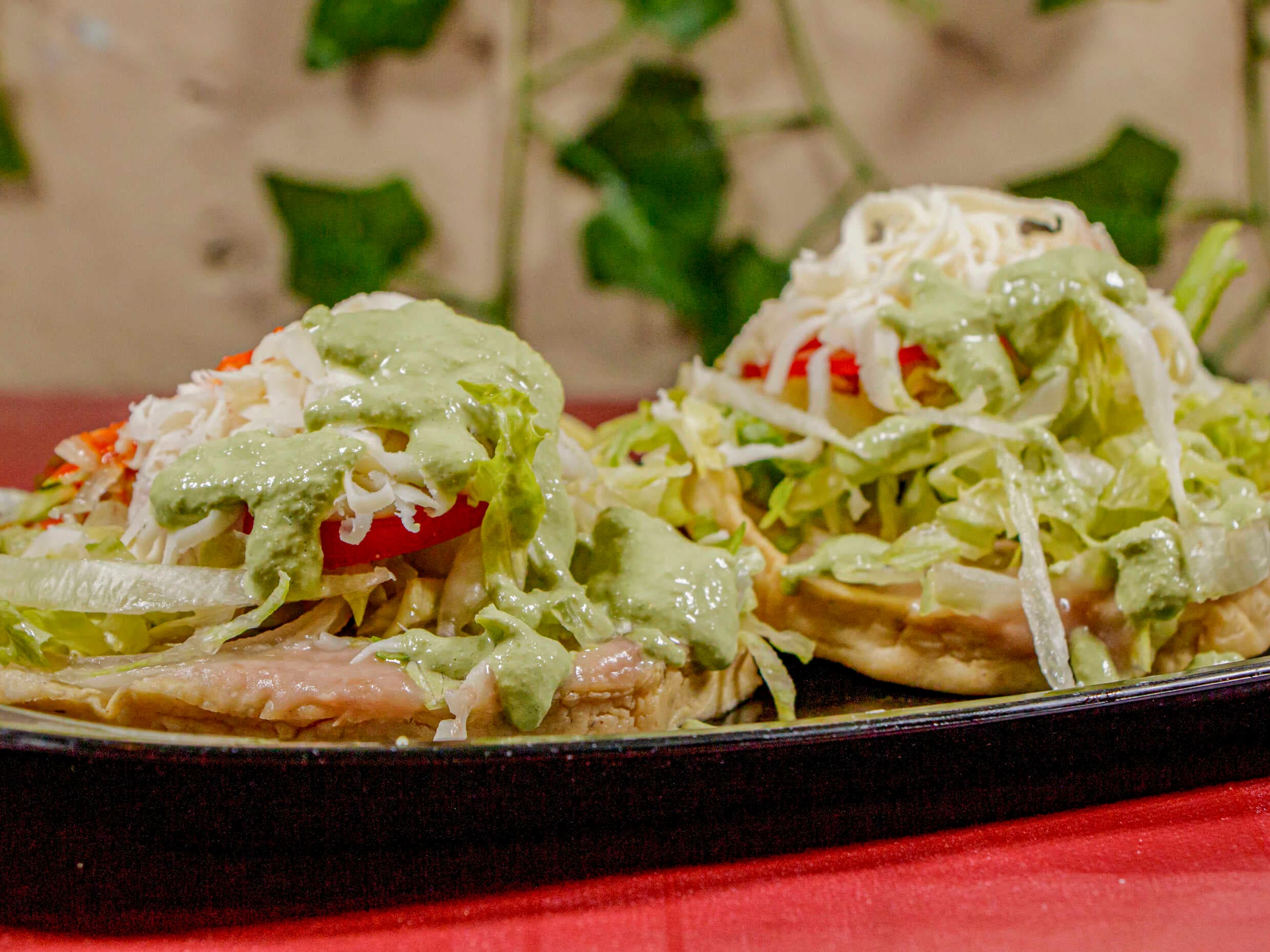 Sope de Chicharron