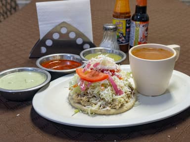 Gordita de Pollo