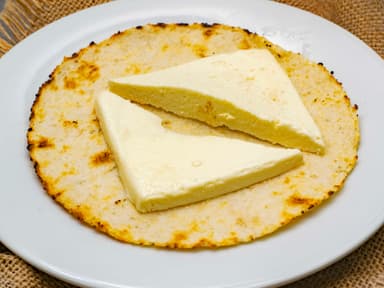 Arepa de Tela Completa