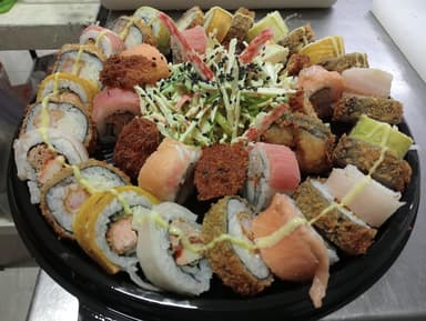 Barco de Sushi 34 Bocados