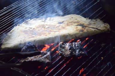 TLAYUDA BASICA