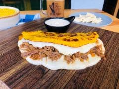 Cachapa Cochino Frito