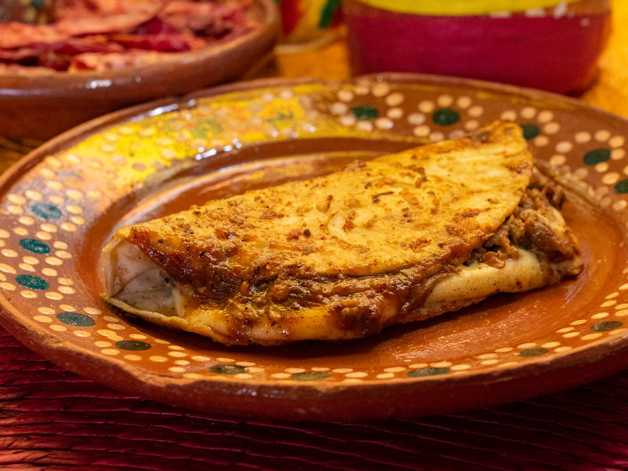 Quesadilla con Barbacoa Maíz
