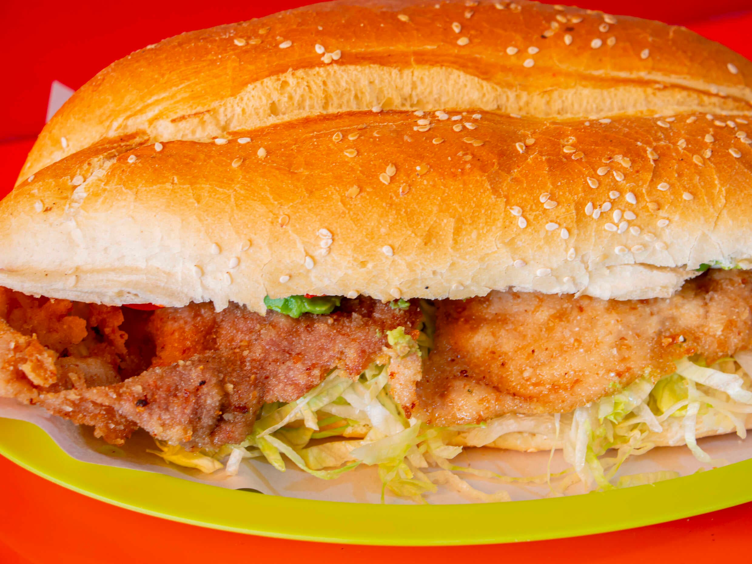 SUPER TORTA DE MILANESA DE PUERCO