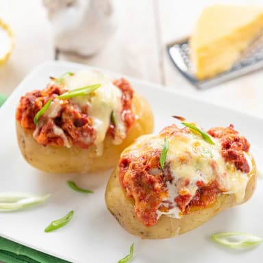 Papa con Chorizo y Queso